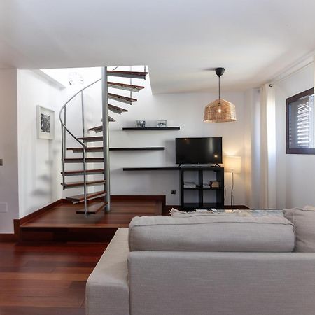 La Casa De La Alameda Lägenhet Málaga Exteriör bild